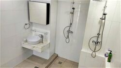 Cambridge Road (D8), Terrace #563758661
